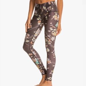 Teeki Hot Pant Leggings
